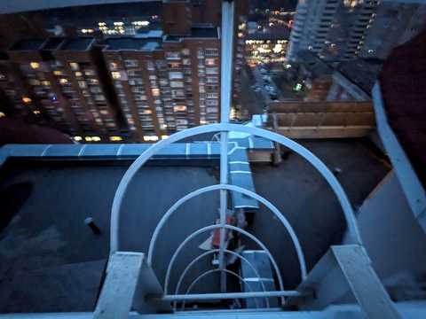 коммерческая по адресу Антоновича ул. (Горького), 131