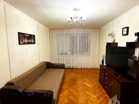 квартира за адресою Академіка Корольова вул., 10-А