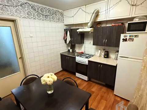 квартира за адресою Академіка Корольова вул., 10-А