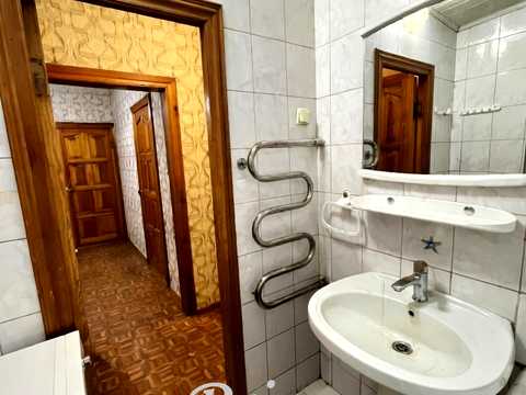 квартира по адресу Академика Заболотного ул., 8