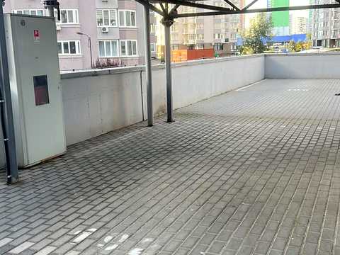 паркомісце за адресою Бровари, Київська вул., 247