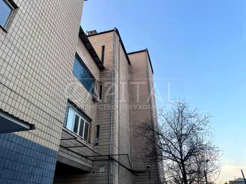 коммерческая по адресу Салютная ул., 5