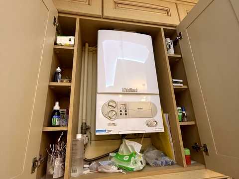 квартира за адресою Вишнева вул., 2