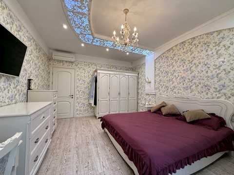 квартира за адресою Вишнева вул., 2