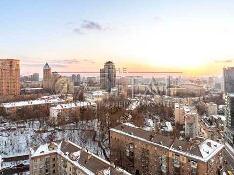 коммерческая по адресу Кловский спуск, 7