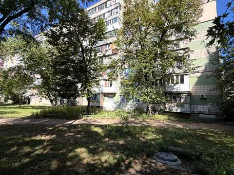 квартира за адресою Василя Кучера вул., 10