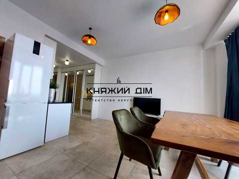 квартира за адресою Василя Тютюнника вул. (Анрі Барбюса), 37/1