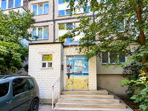 квартира за адресою Зодчих вул., 4