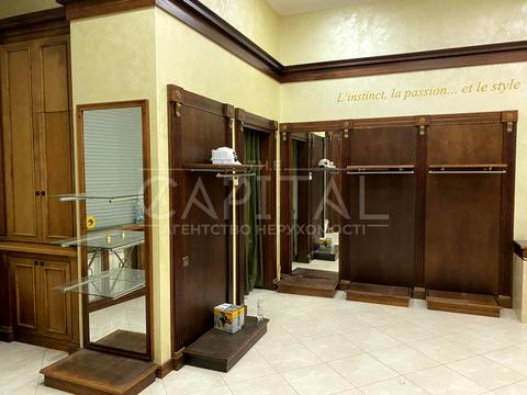 комерційна за адресою Микільсько-Слобідська вул., 4