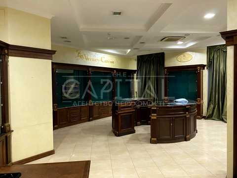 комерційна за адресою Микільсько-Слобідська вул., 4