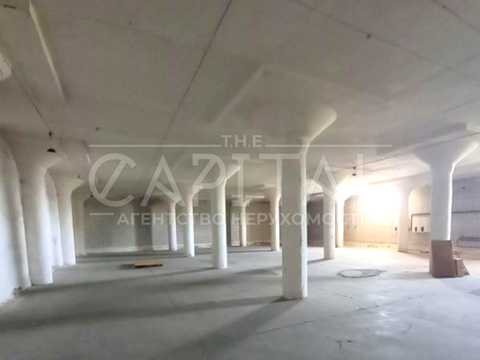 комерційна за адресою Київська вул., 1