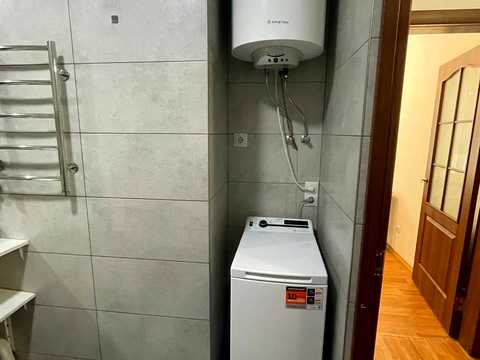 квартира за адресою Бориса Гмирі вул., 12-Б