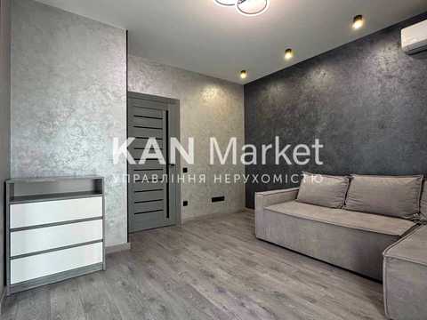 квартира за адресою Тадея Рильського бульв., 4