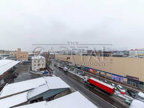 комерційна за адресою Костянтинівська вул., 66