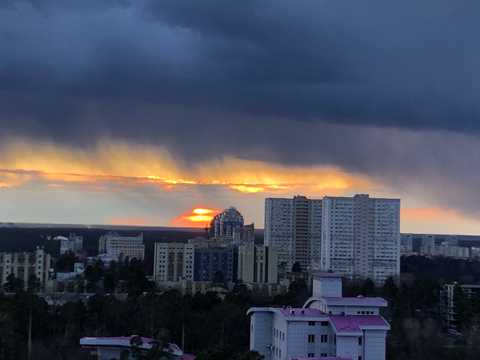 квартира за адресою Івана Крамського вул., 9