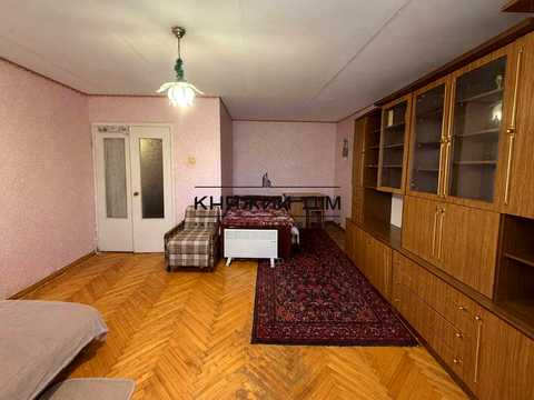 квартира за адресою Незалежності бульв. (50 років Жовтня), 9-А