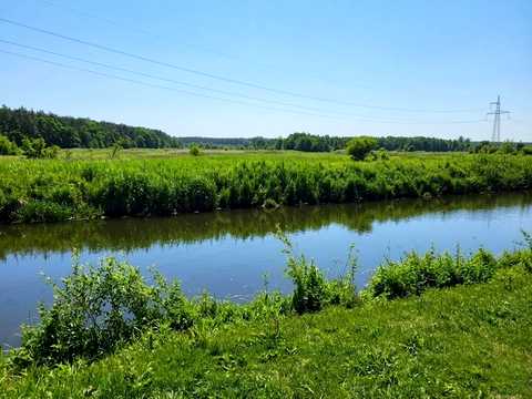 участок по адресу Набережна
