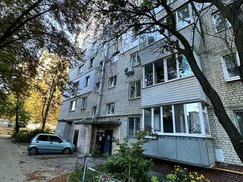квартира за адресою Сергія Берегового вул. (Мартиросяна), 4
