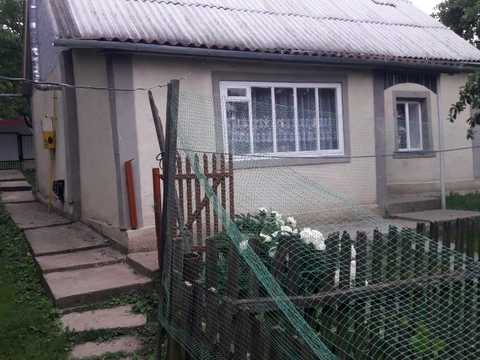 будинок за адресою висотна, 42А