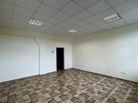 комерційна за адресою Теофіла Копистинського вул., 4