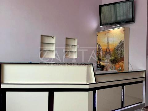 коммерческая по адресу Владимира Ивасюка просп. (Героїв Сталінграду), 4