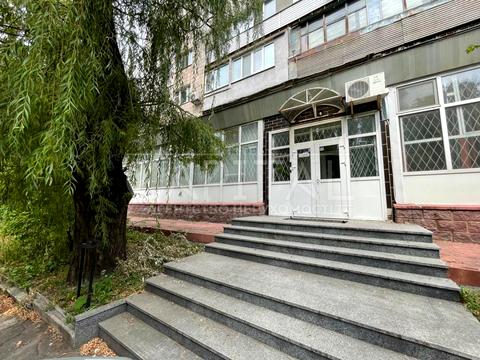 комерційна за адресою Карела Чапека вул. (Юліуса Фучика), 15