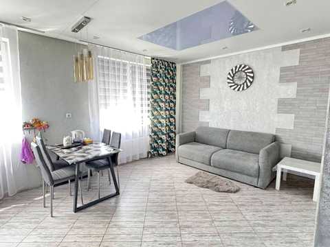 квартира за адресою Перлинна вул., 7