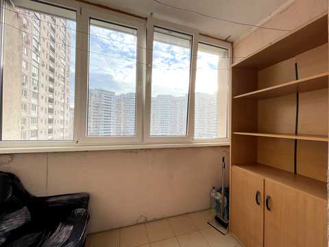 квартира по адресу Олены Пчилки ул., 2-Б