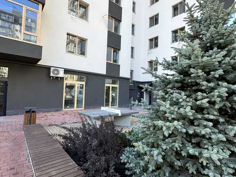 квартира по адресу Черновола ул., 123-А
