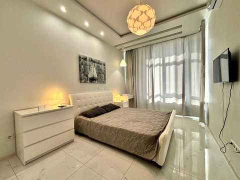 квартира за адресою Джона Маккейна вул. (Івана Кудрі), 7