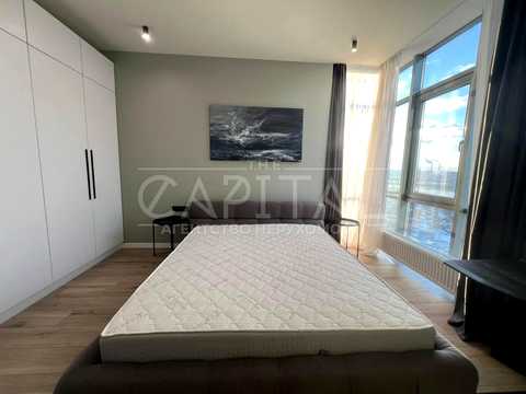 квартира за адресою Трускавецька вул., 8