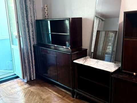 квартира за адресою Космонавтів вул., 38