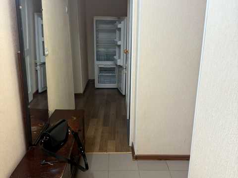 квартира за адресою Космонавтів вул., 38