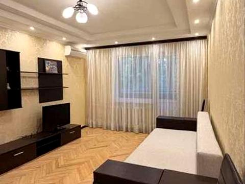квартира за адресою Олени Теліги вул., 7-А