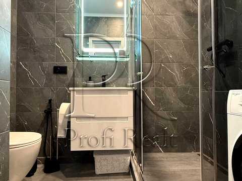 квартира за адресою Сергія Данченка вул., 32