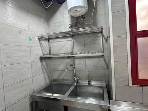 комерційна за адресою Волошкова вул., 30