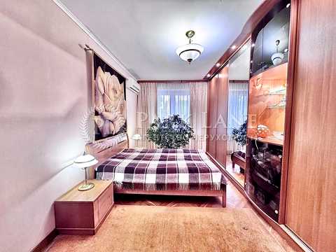 квартира за адресою Гоголівська вул., 36-40