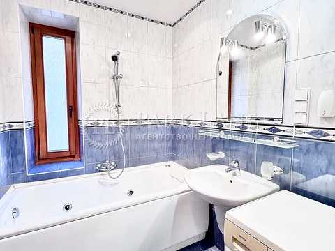 квартира за адресою Гоголівська вул., 36-40