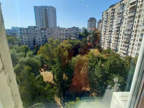 квартира за адресою Машинобудівна вул., 13
