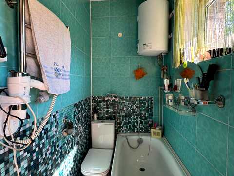 будинок за адресою вул. Виноградна, 65