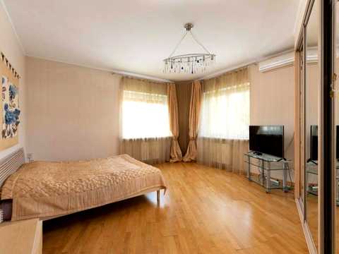 квартира за адресою Олександра Кониського вул., 28А-30А