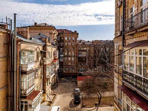 квартира за адресою Прорізна вул., 11