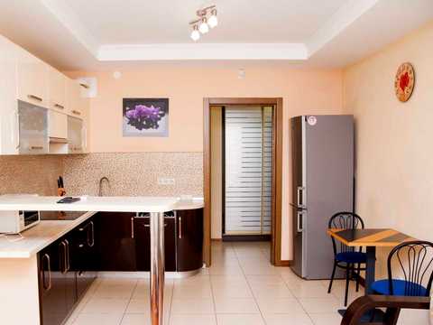 квартира за адресою Дегтярівська вул., 25а к1