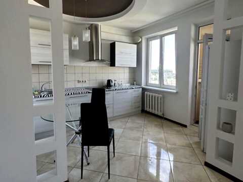 квартира за адресою Феодосійський пров., 14
