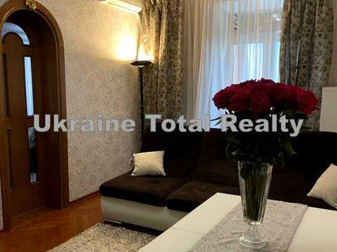 квартира за адресою Павла Загребельного вул. (Миколи Раєвського), 28
