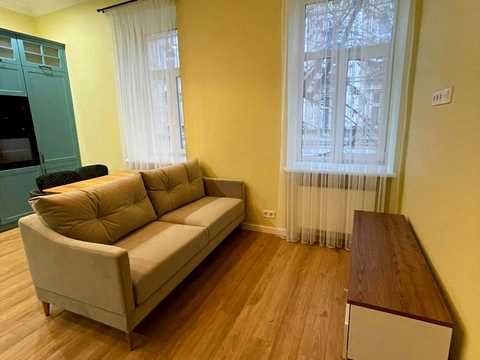 квартира по адресу Пекарская ул., 31