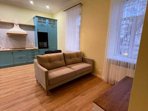 квартира по адресу Пекарская ул., 31