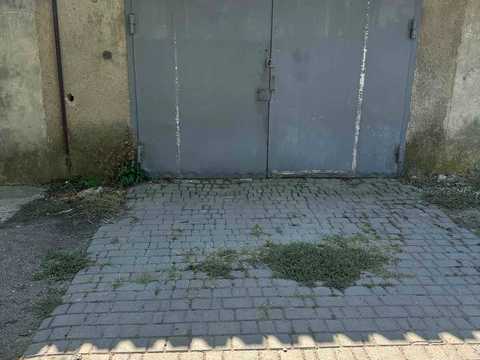 дом по адресу Центральна