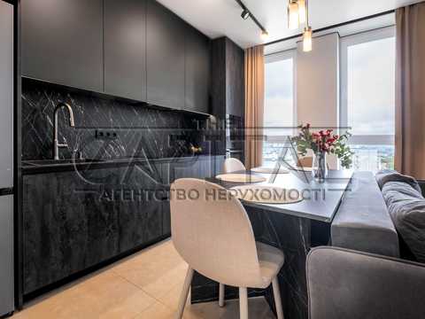квартира за адресою Науки просп., 58