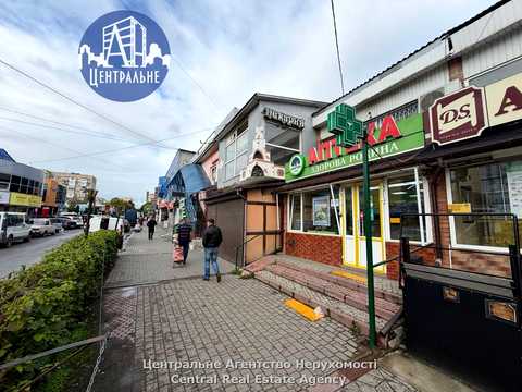 комерційна за адресою Чернівці, Ентузіастів вул., 2А